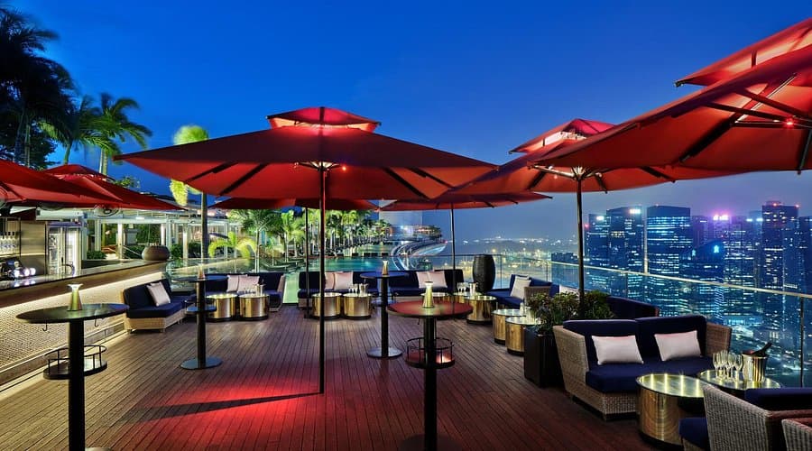 Sky lounges venue atmosphere