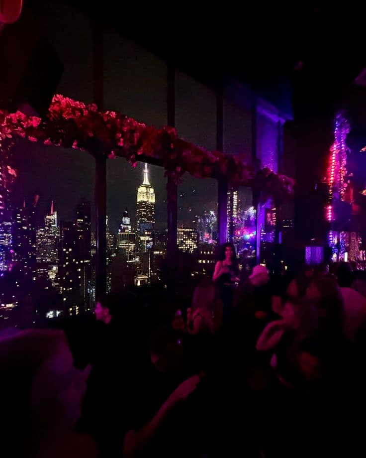 Members clubs venue atmosphere